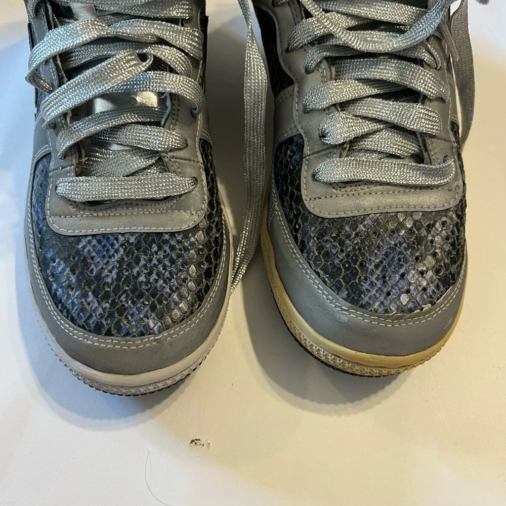 Nike High-Top Sneakers in Gray and Black with Snakeskin Texture